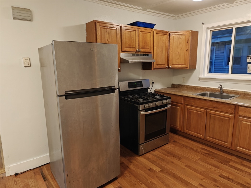 11 Nelson Street, Unit 2 Lynn, MA 01905 - Photo 7 of 15