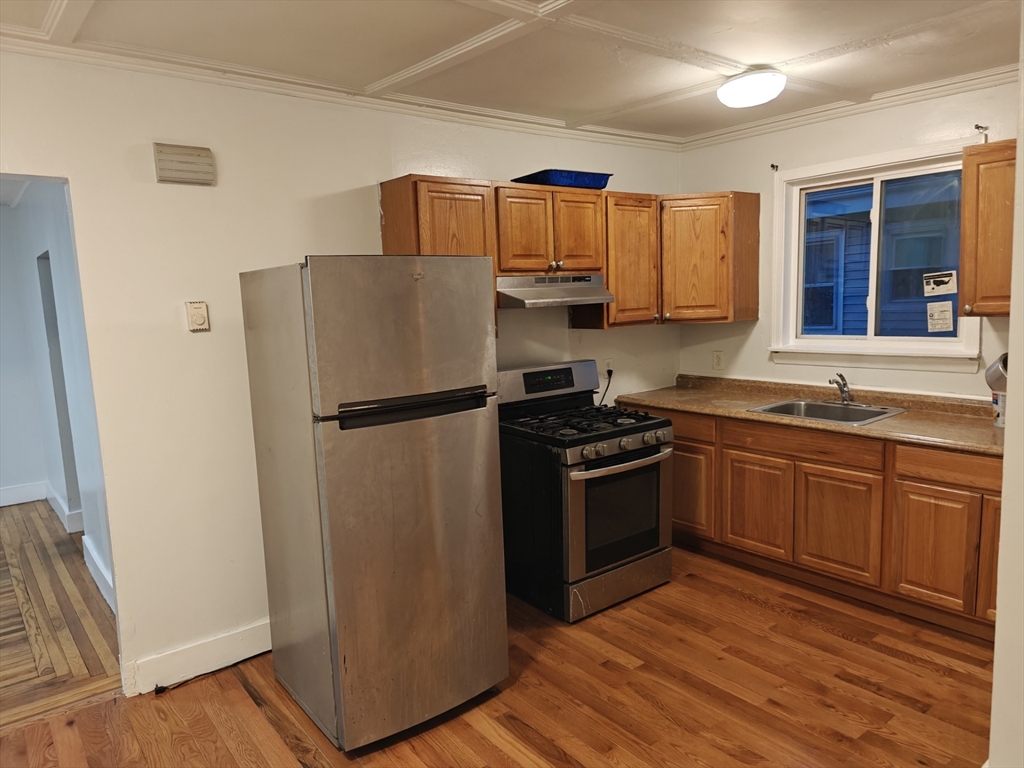 11 Nelson Street, Unit 2 Lynn, MA 01905 - Photo 8 of 15