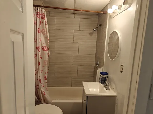 $2,700 | 11 Nelson Street, Unit 2, Lynn, MA 01905