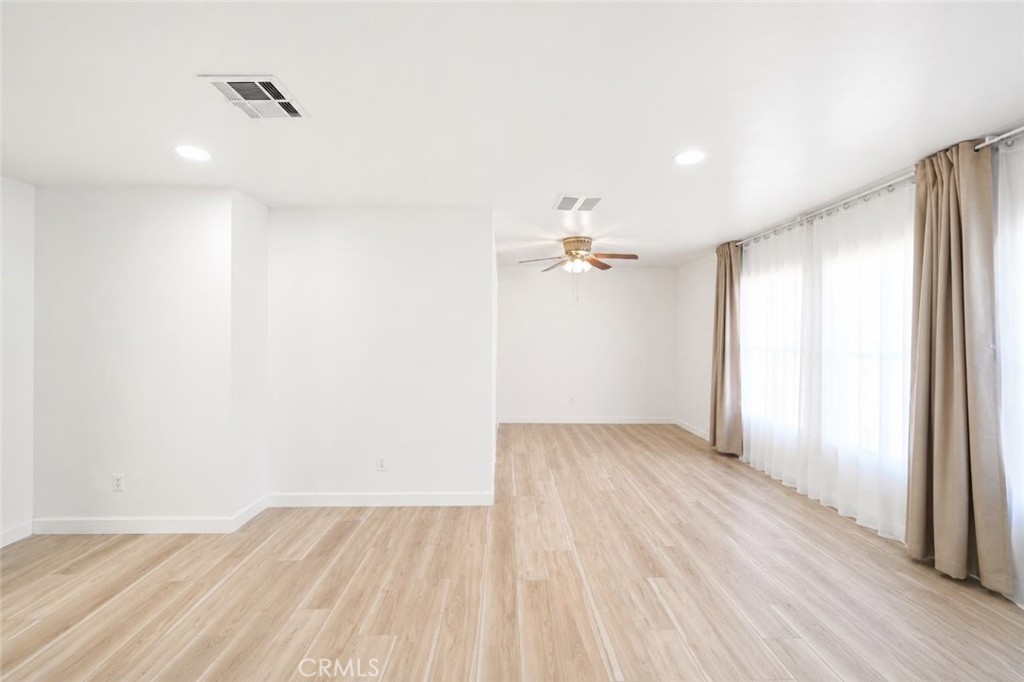 682 South Belden Street Rialto, CA 92376 - Photo 26 of 59