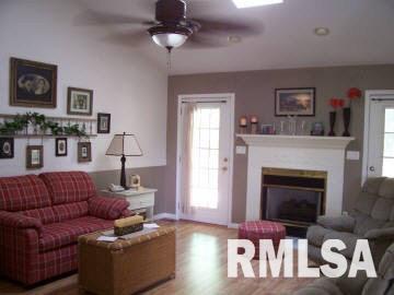 646 Stave Mill Road Murphysboro, IL 62966 - Photo 3 of 8