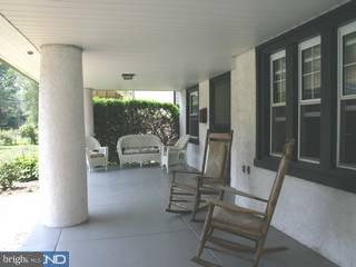 36 St Pauls Road Ardmore, PA 19003 - Photo 2 of 6
