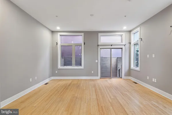 $3,695 | 1130 North Front Street, Unit A, Philadelphia, PA 19123