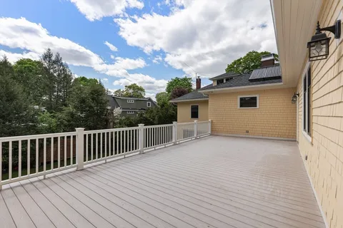 $3,099,000 | 4 Lawrence Street, Winchester, MA 01890