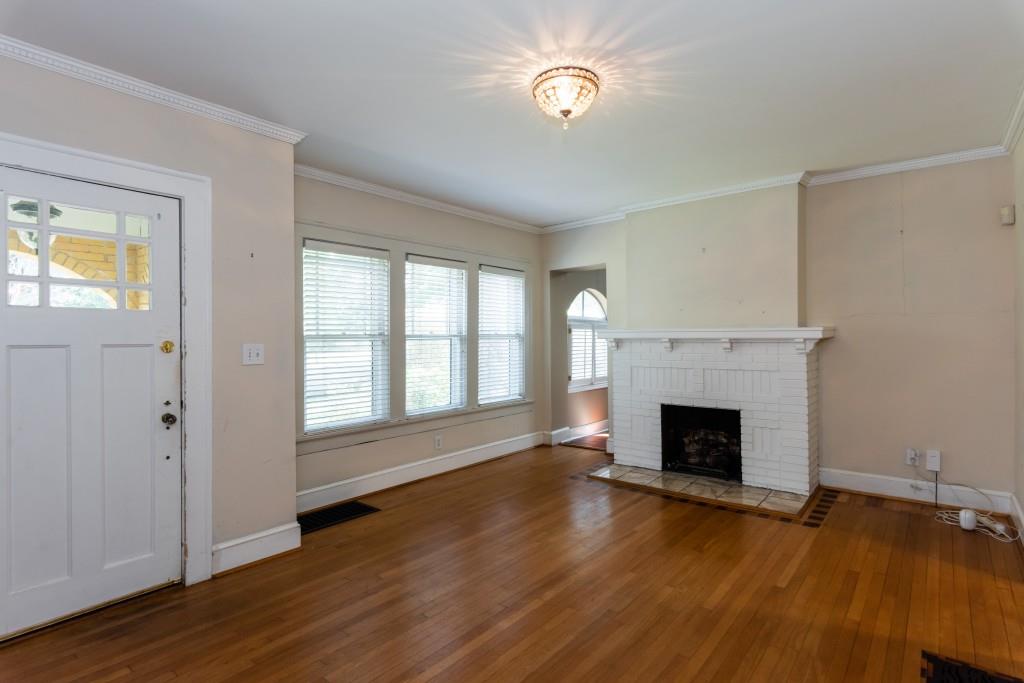 727 Yorkshire Road Northeast Atlanta, GA 30306 - Photo 7 of 38 Gallery Image 7