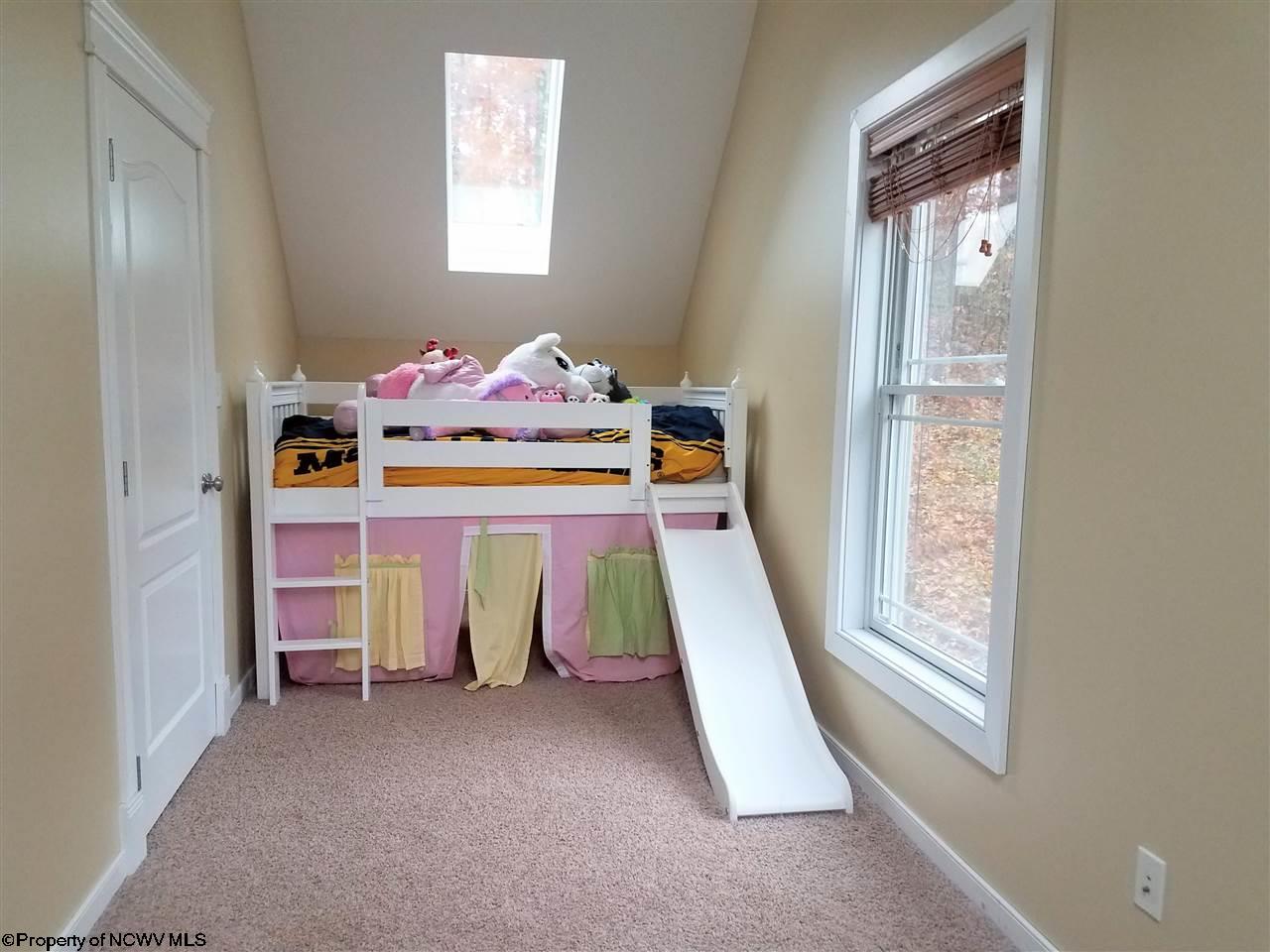 185 Stone Rdg Drive Fairmont, WV 26554 - Photo 18 of 20 Gallery Image 18