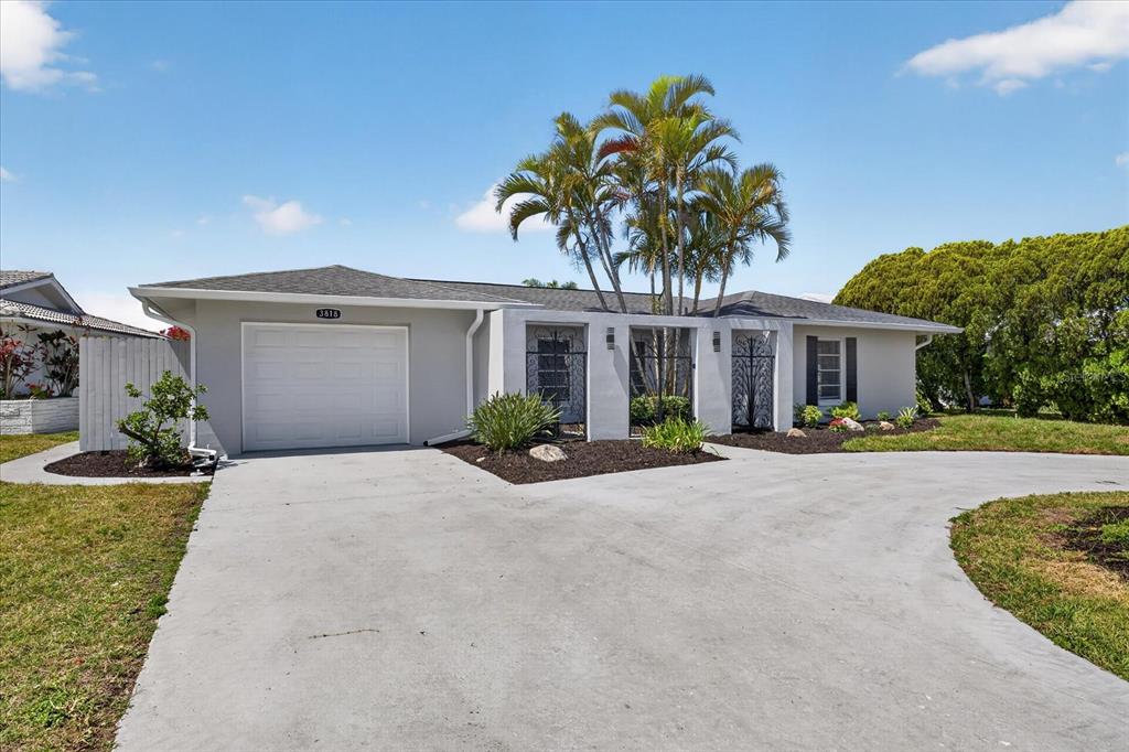 3818 Topsail Trail New Port Richey, FL 34652 - Photo 2 of 52