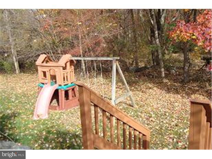 4313 Riders Lane Boothwyn, PA 19061 - Photo 20 of 21 Back Yard