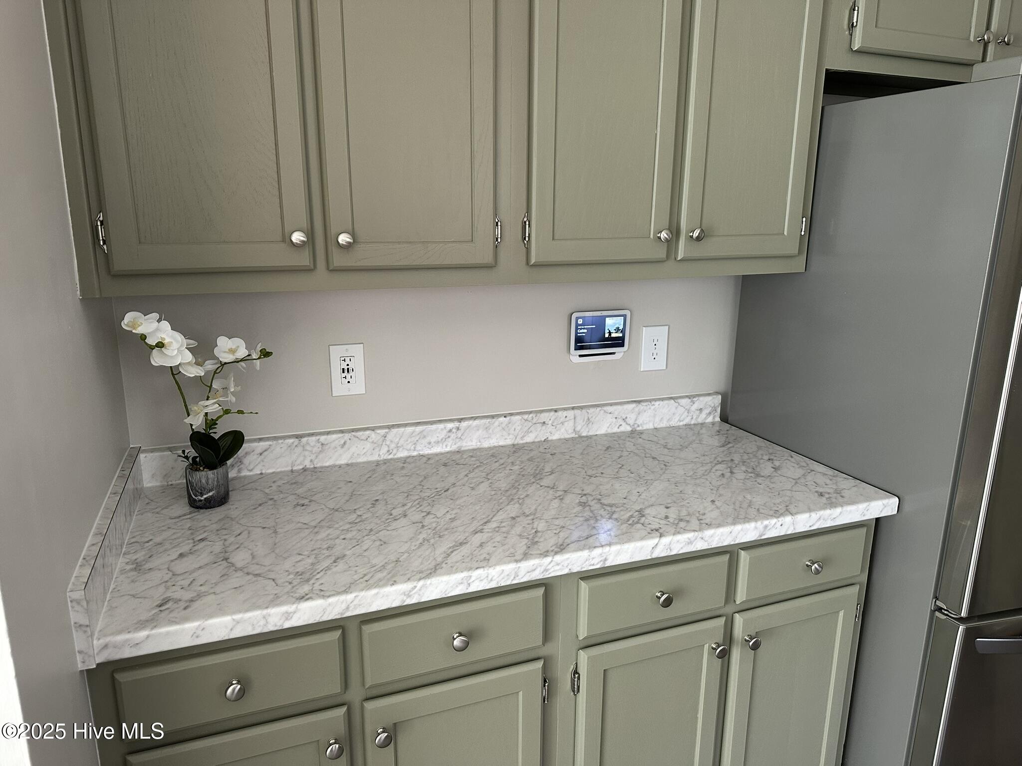 5216 Sutter Way Raleigh, NC 27613 - Photo 12 of 25 15