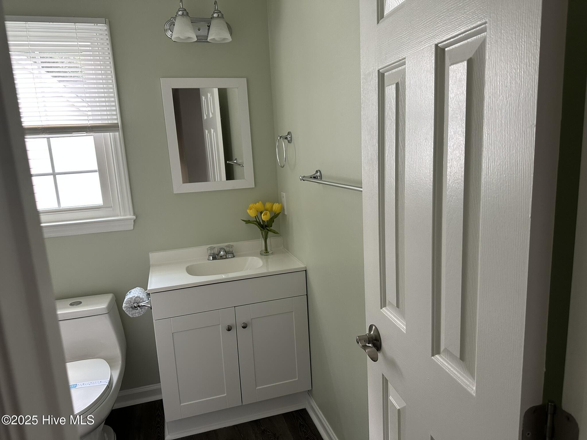 5216 Sutter Way Raleigh, NC 27613 - Photo 17 of 25 Main Bath