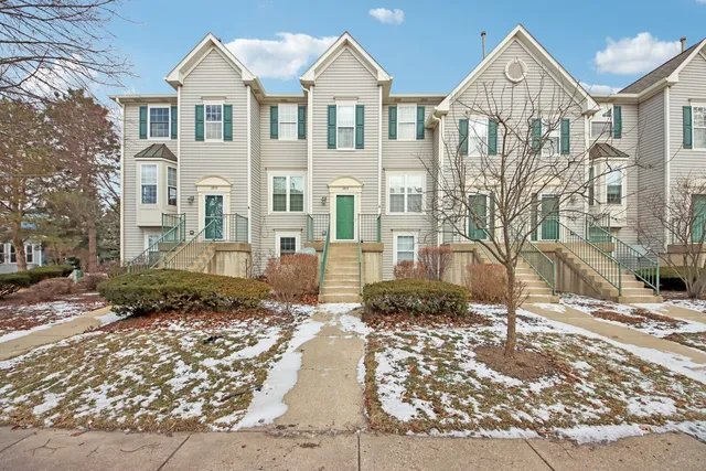 $260,000 | 1855 Grandview Place, Montgomery, IL 60538
