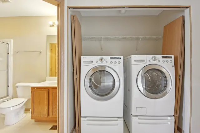 $260,000 | 1855 Grandview Place, Montgomery, IL 60538