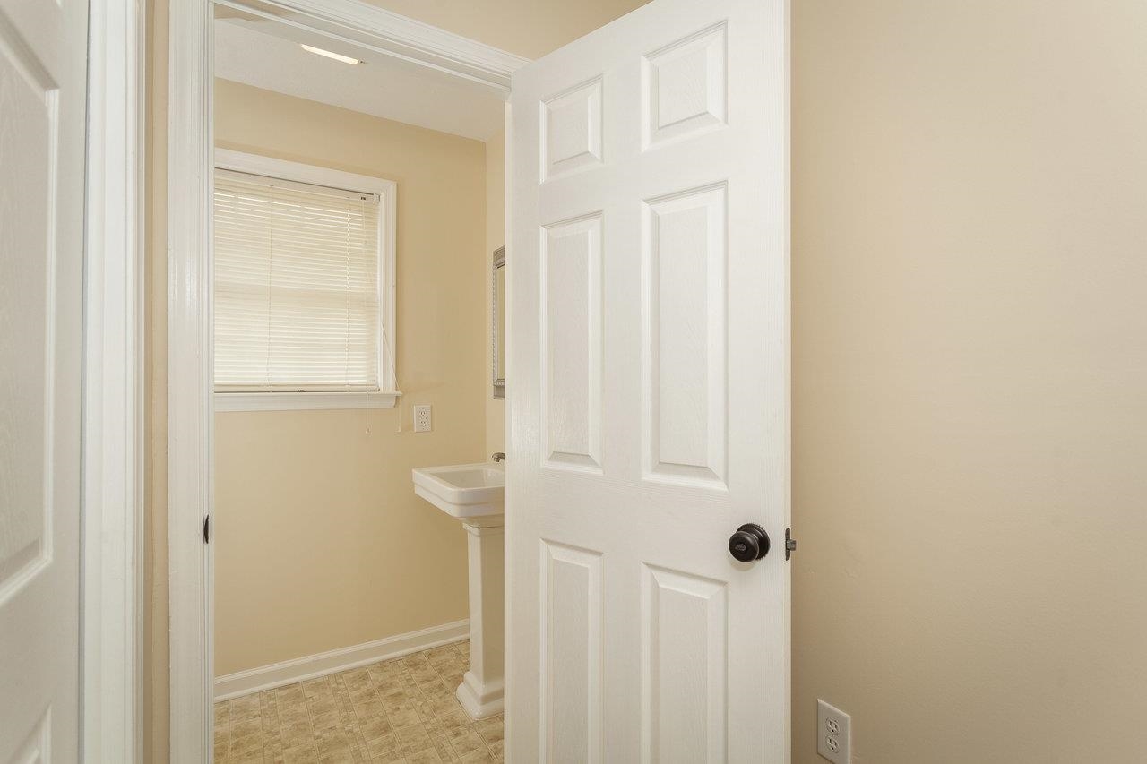 372 Kite Hollow Road Stanley, VA 22851 - Photo 11 of 58 Gallery Image 11