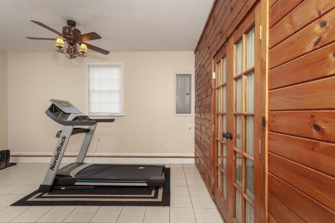 372 Kite Hollow Road Stanley, VA 22851 - Photo 12 of 58 Gallery Image 12