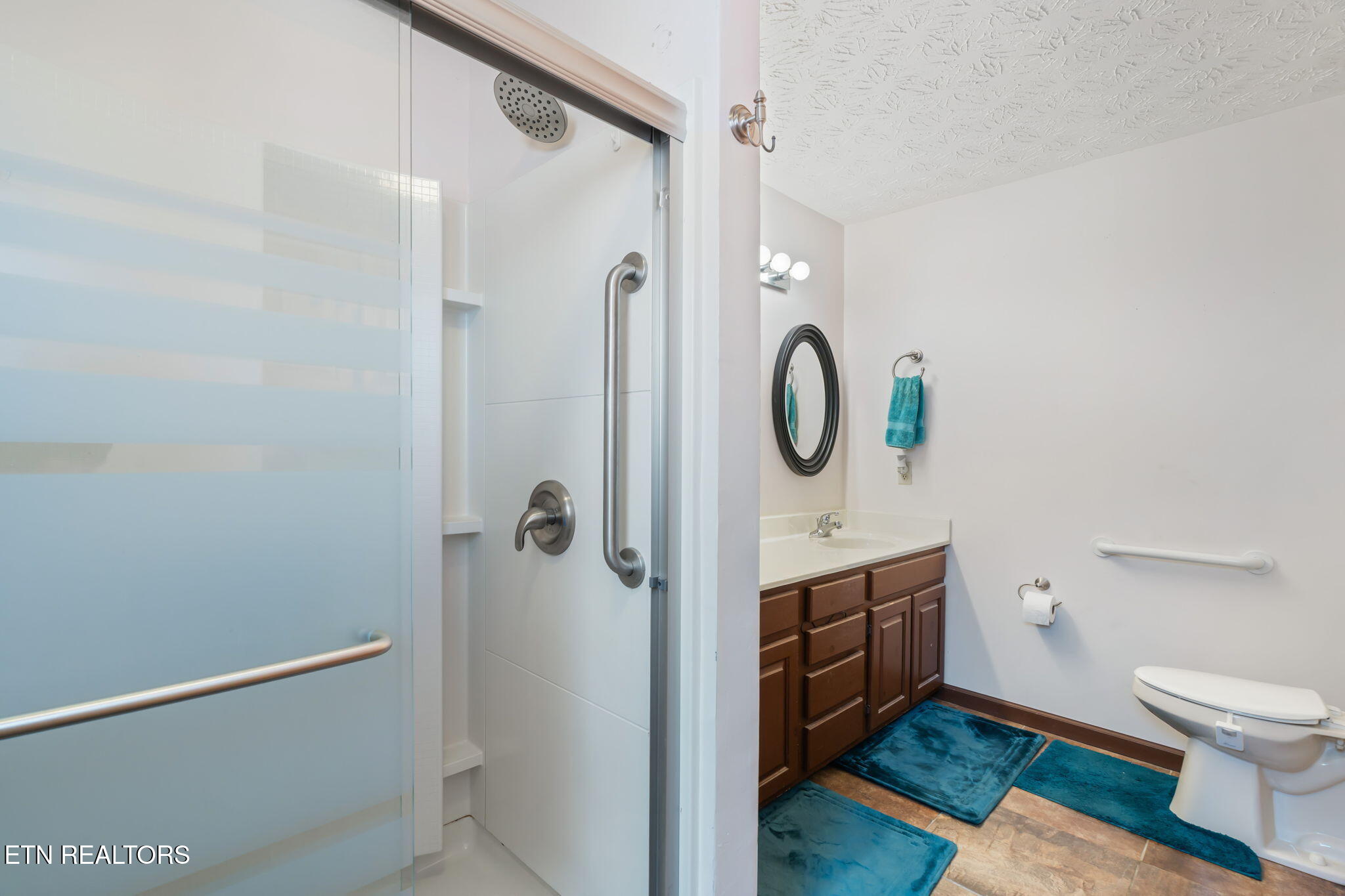 279 Sub Road Cosby, TN 37722 - Photo 18 of 42 Bathroom