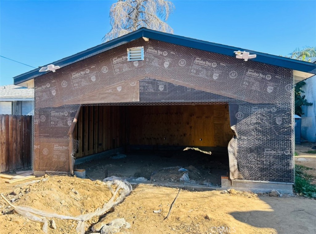 619 North Chester Ave  