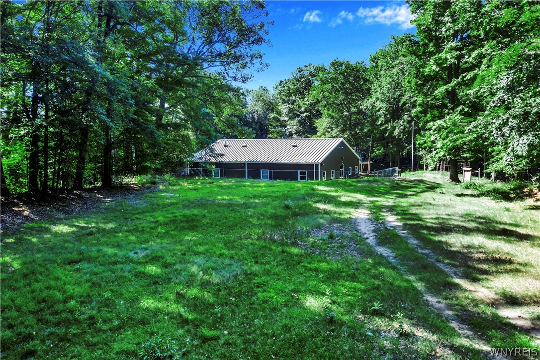8462 Lake Shore Road Evans, NY 14006 - Photo 18 of 34
