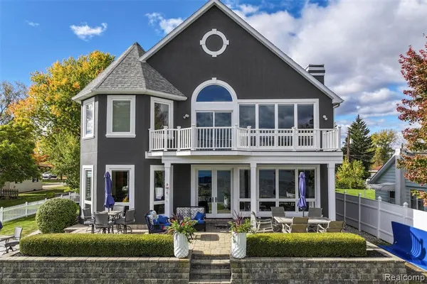 $1,125,000 | 16083 Whitehead Drive, Linden, MI 48451
