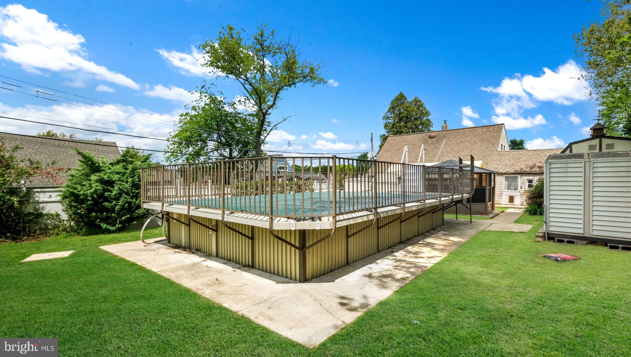 65 Inwood Road Levittown, PA 19057 - Photo 14 of 21 Heated Pool