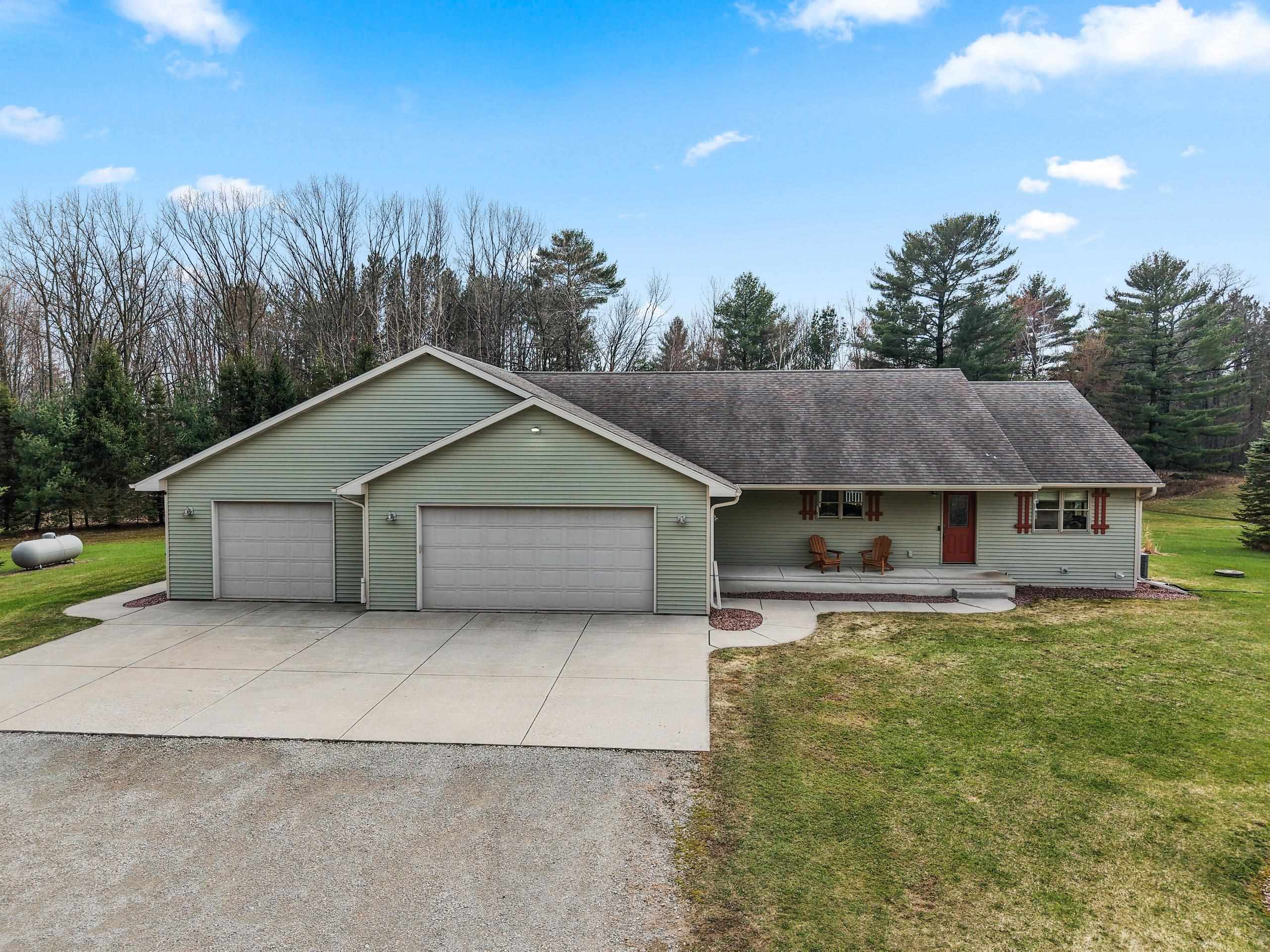 3371 Froelick Road Abrams, WI 54101 - Photo 4 of 90