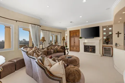 $4,475,000 | 7109 Aviara Drive, Carlsbad, CA 92011