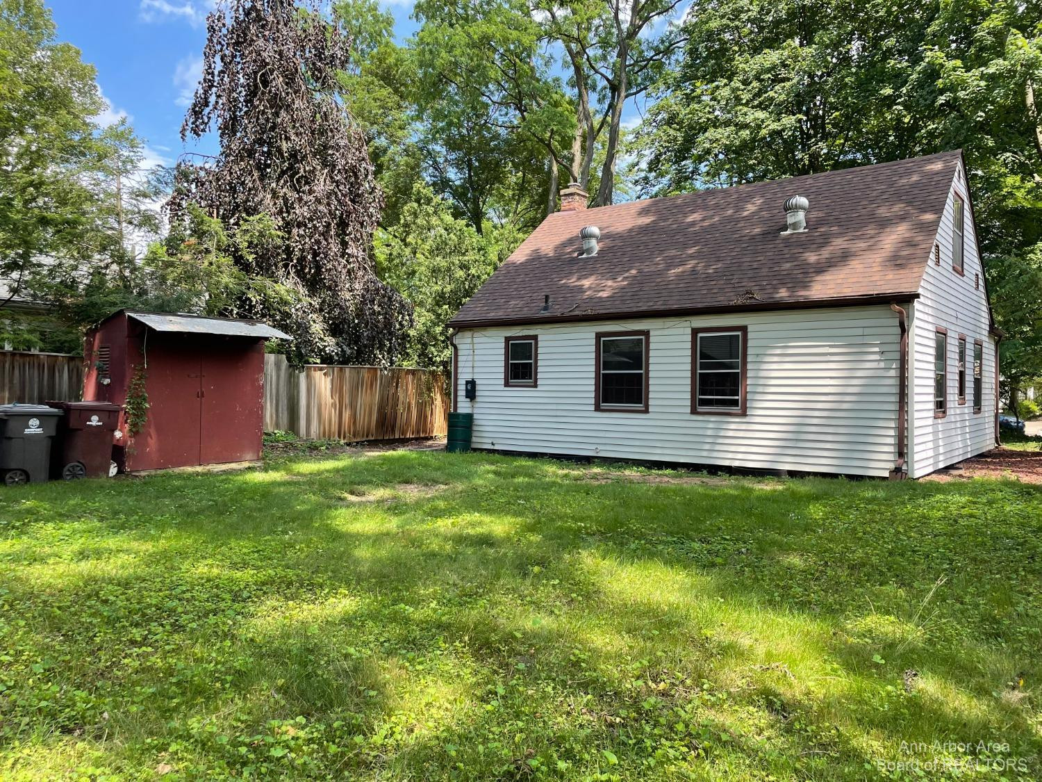 505 Maple Ridge Ann Arbor, MI 48103 - Photo 18 of 19 Photo 18
