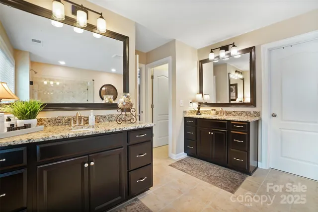 $660,000 | 10997 Alabaster Drive, Davidson, NC 28036