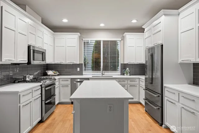 $950,000 | 4632 Camden Place, Mukilteo, WA 98275