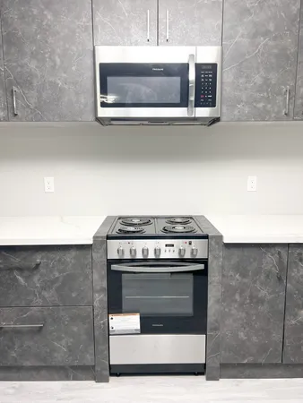 $1,325 | 543 Peachers Mill Road, Unit 214, Clarksville, TN 37042