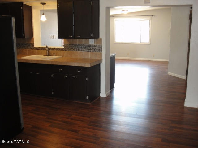 623 East Post Road Benson, AZ 85602 - Photo 10 of 48