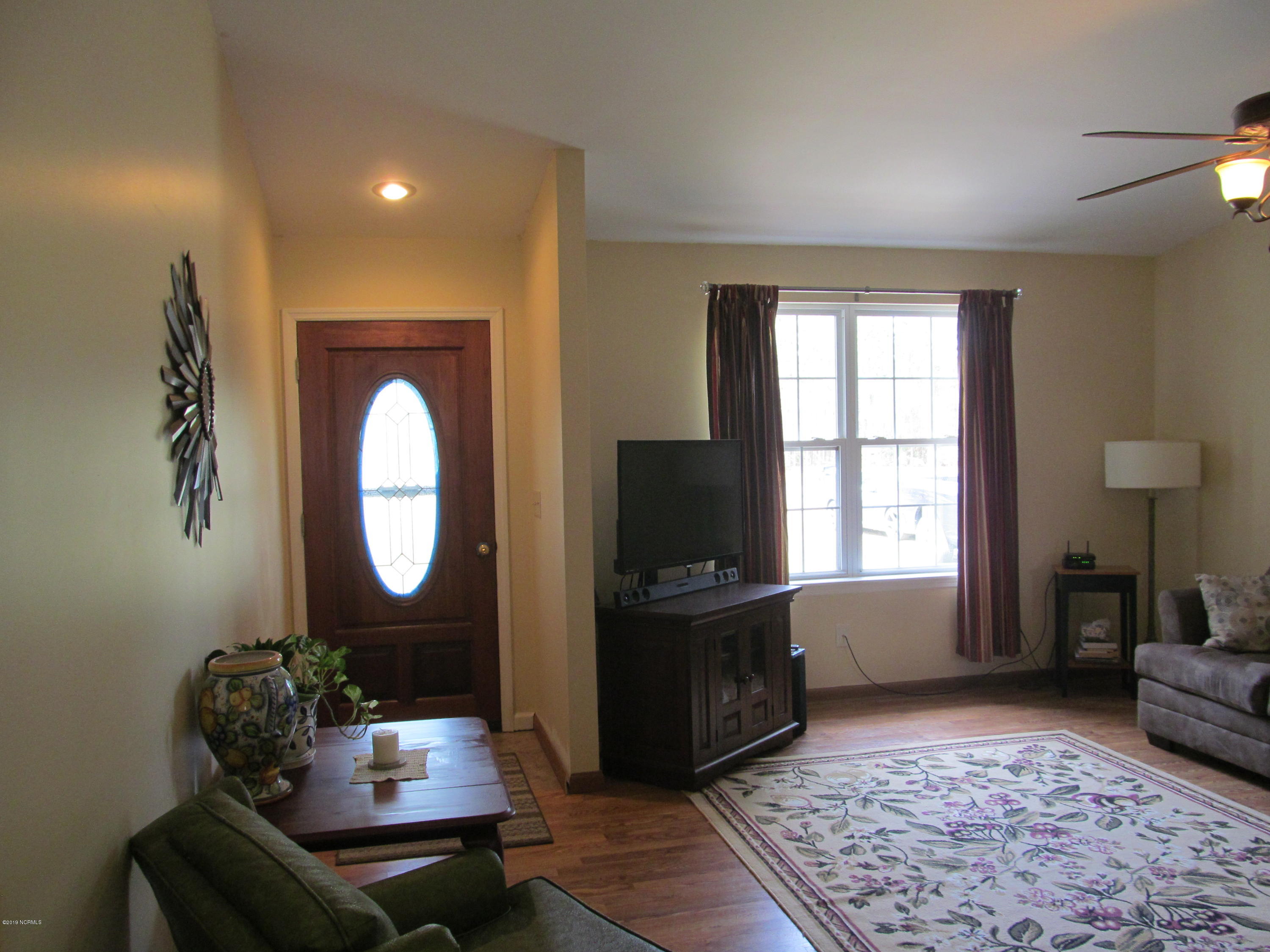 1104 East Boiling Spring Road Southport, NC 28461 - Photo 5 of 15 Entrance Foyer