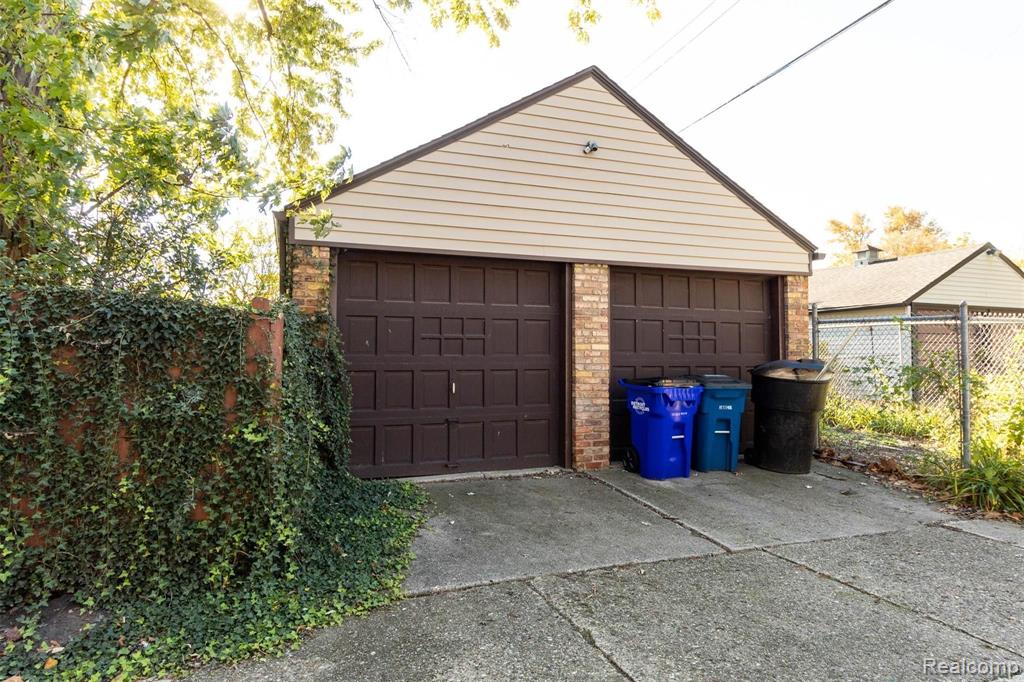 3553 Harvard Road Detroit, MI 48224 - Photo 41 of 46