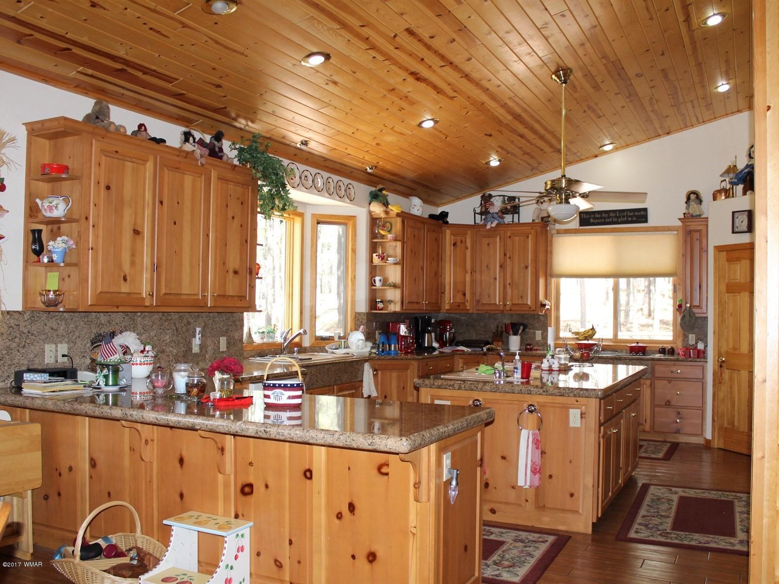 7214 White Oak Road Pinetop, AZ 85935 - Photo 3 of 23 Gallery Image 3