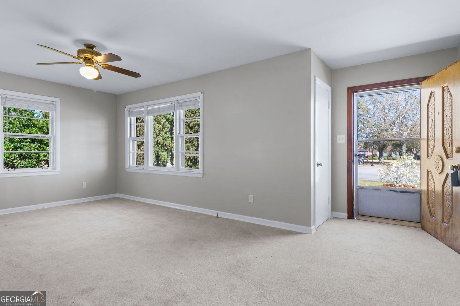 1917 Palmyra Road Albany, GA 31701 - Photo 8 of 27