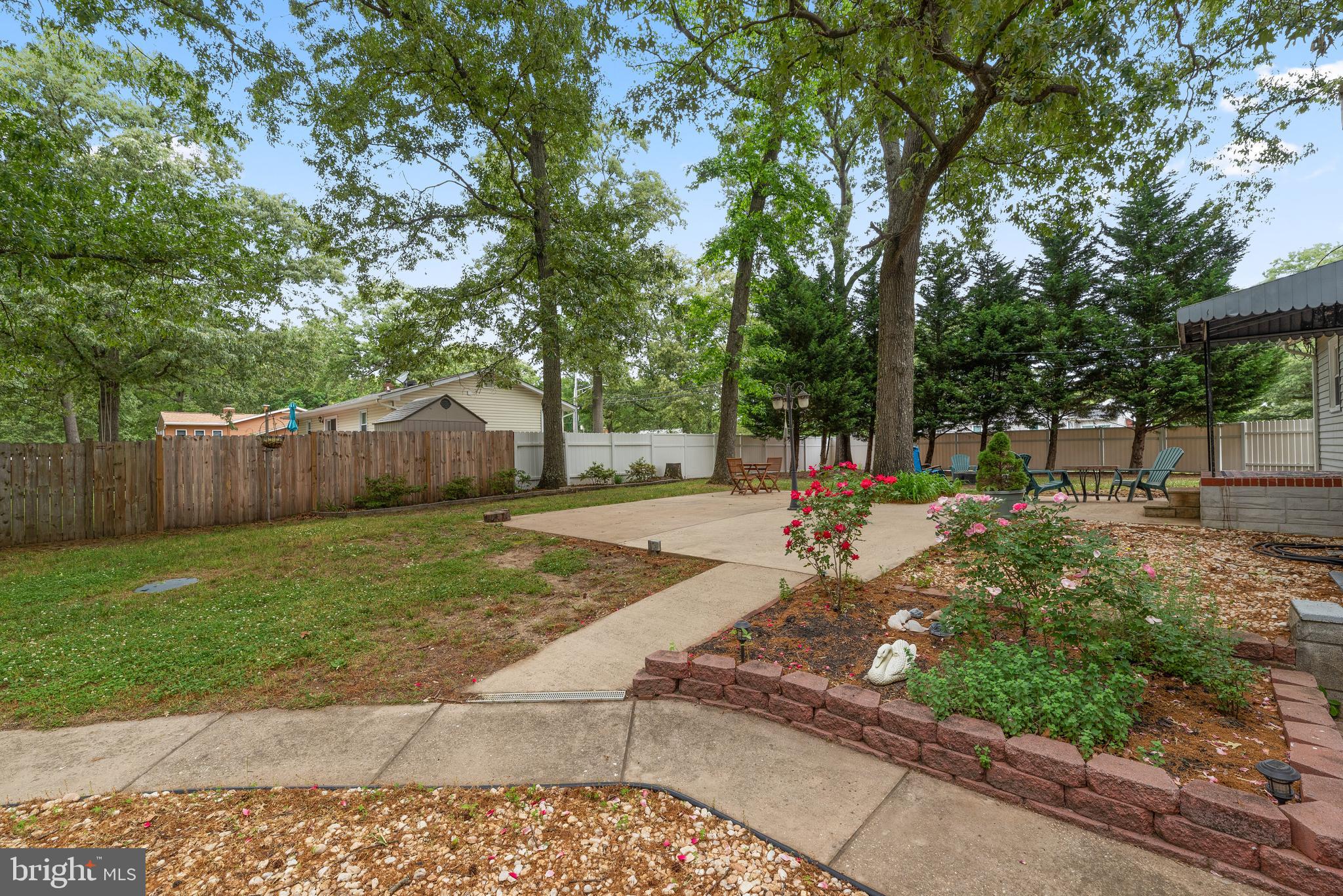 206 Pike Road Pasadena, MD 21122 - Photo 41 of 56 Backyard