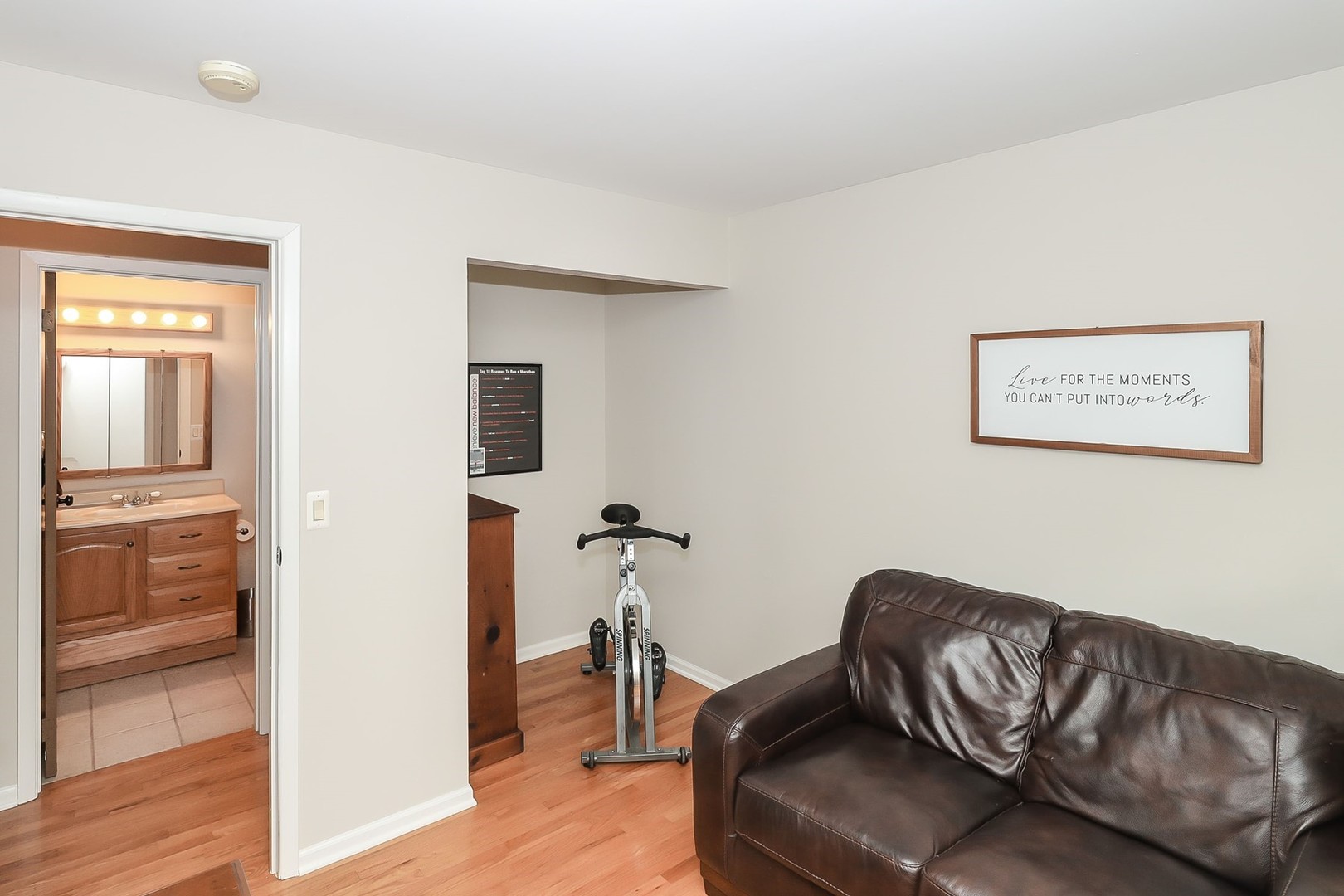 1406 Canyon Run Road Naperville, IL 60565 - Photo 22 of 25