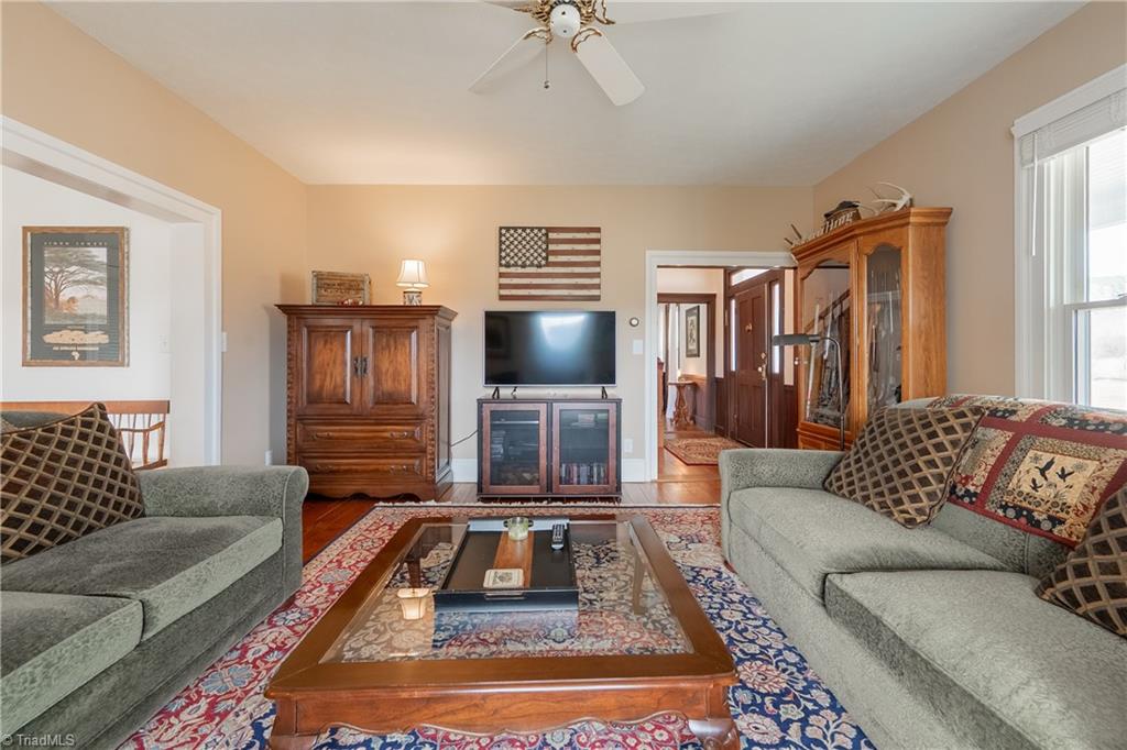 5297 Comers Rock Road Elk Creek, VA 24326 - Photo 24 of 50