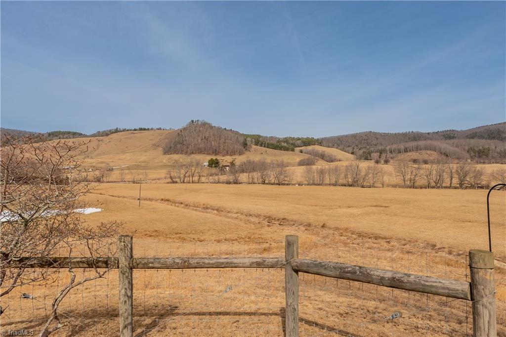 5297 Comers Rock Road Elk Creek, VA 24326 - Photo 40 of 50