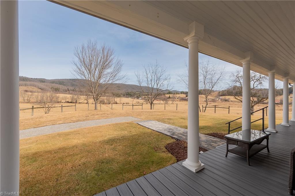 5297 Comers Rock Road Elk Creek, VA 24326 - Photo 7 of 50