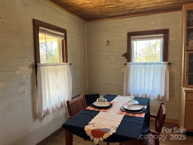 $315,000 | 98 Poplar Springs Road, Hiddenite, NC 28636