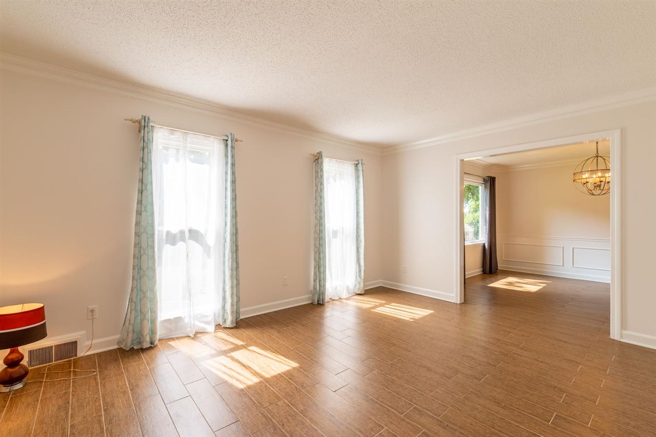 2240 Cordes Road Germantown, TN 38139 - Photo 3 of 24 Gallery Image 3