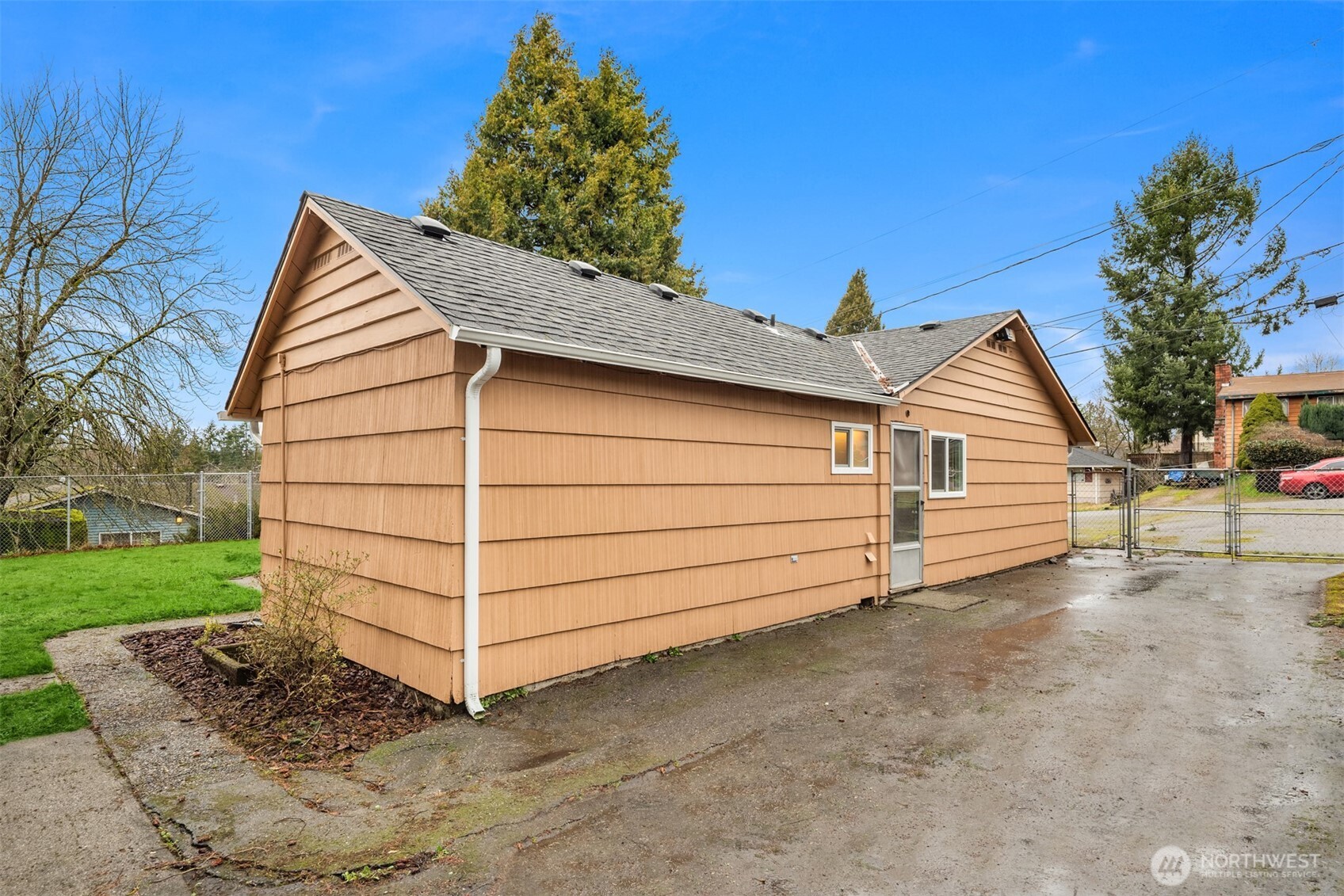 12715 Southeast 171st Place Renton, WA 98058 - Photo 19 of 24