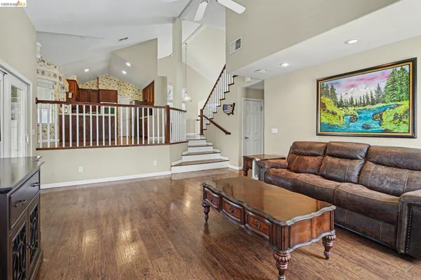 $899,000 | 925 Outrigger Circle, Brentwood, CA 94513