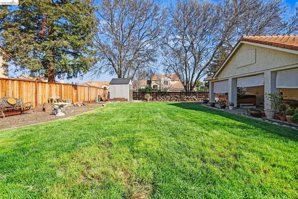 $899,000 | 925 Outrigger Circle, Brentwood, CA 94513