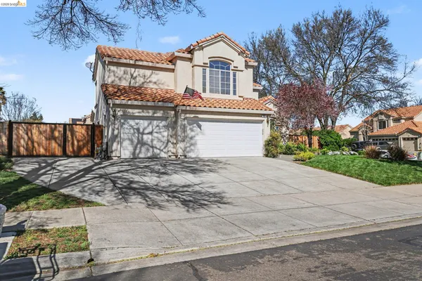 $899,000 | 925 Outrigger Circle, Brentwood, CA 94513