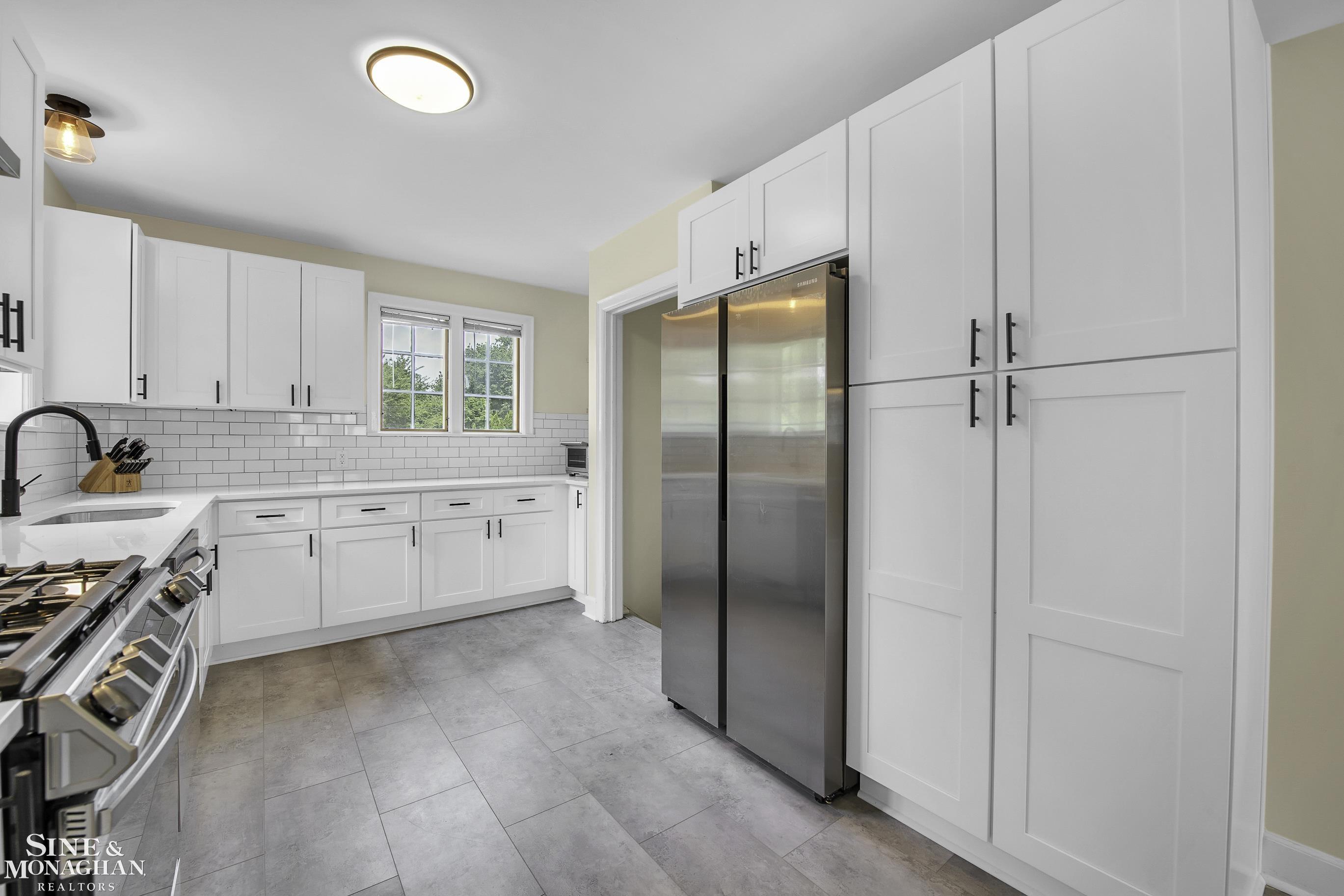 874 Westchester Road Grosse Pointe Park, MI 48230 - Photo 10 of 36
