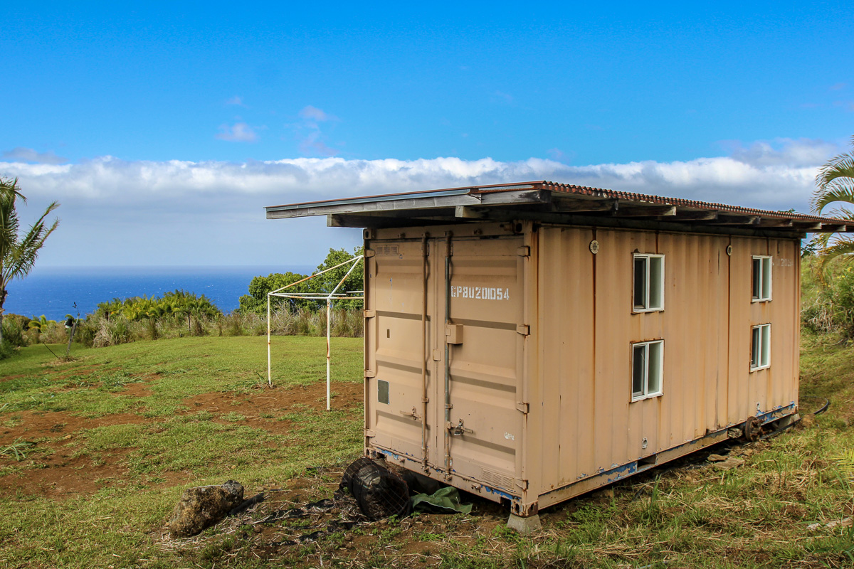 32-351 Lot 1-e Kapena Road Ninole, HI 96773 - Photo 13 of 30 a backyard of a house with a yard