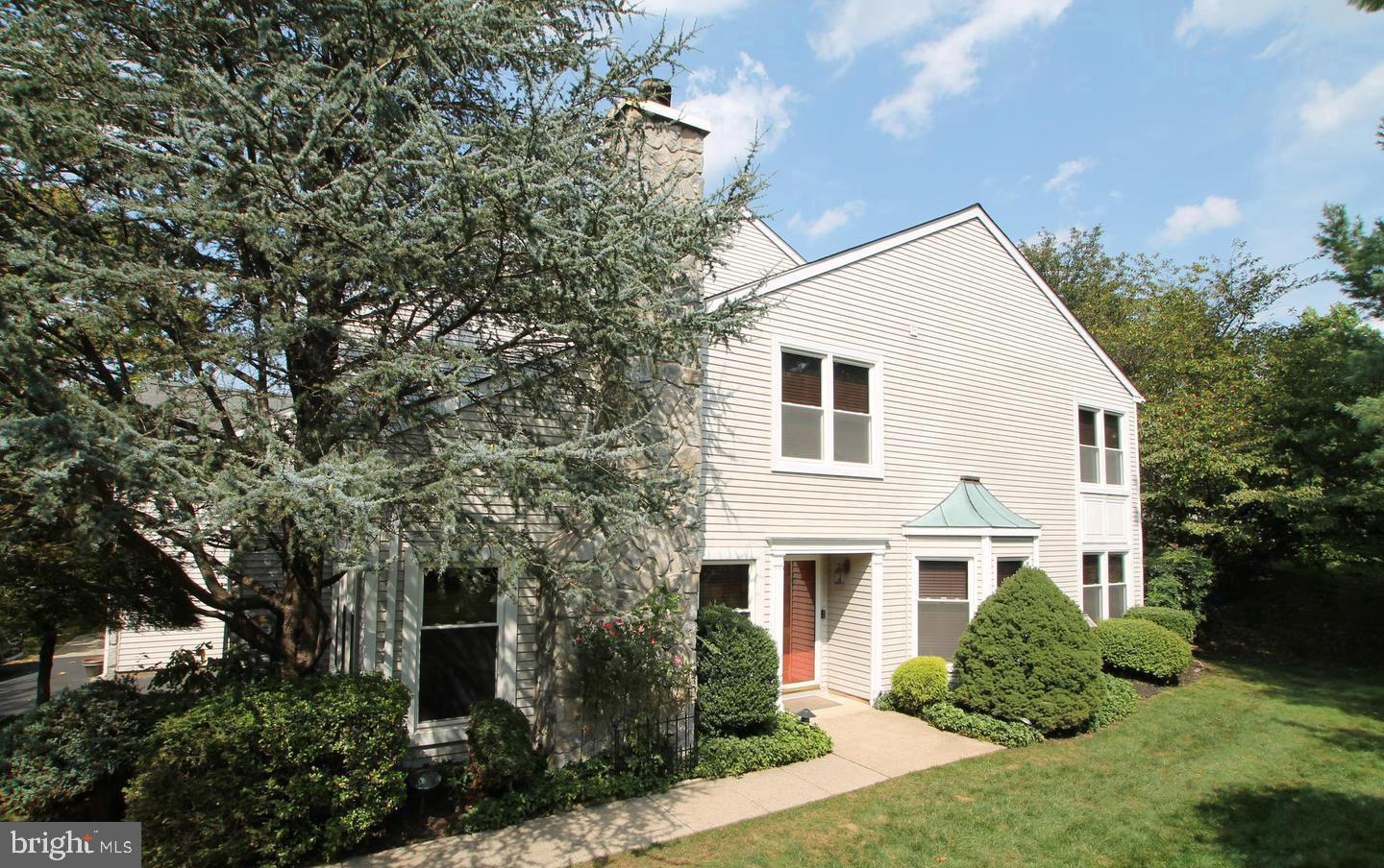 37 Northrup Court Newtown, PA 18940 - Photo 1 of 32