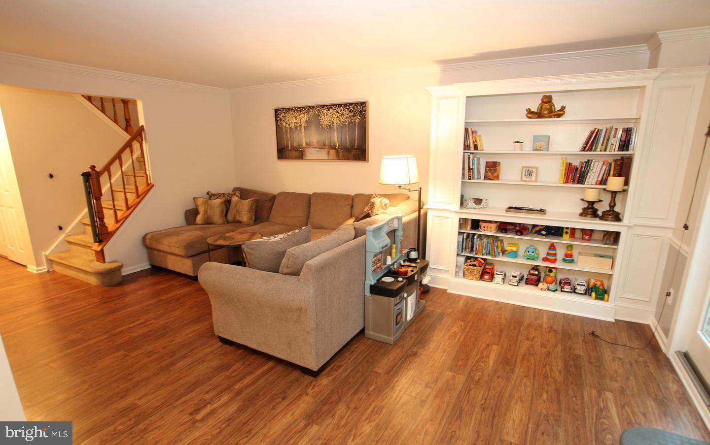 37 Northrup Court Newtown, PA 18940 - Photo 7 of 32