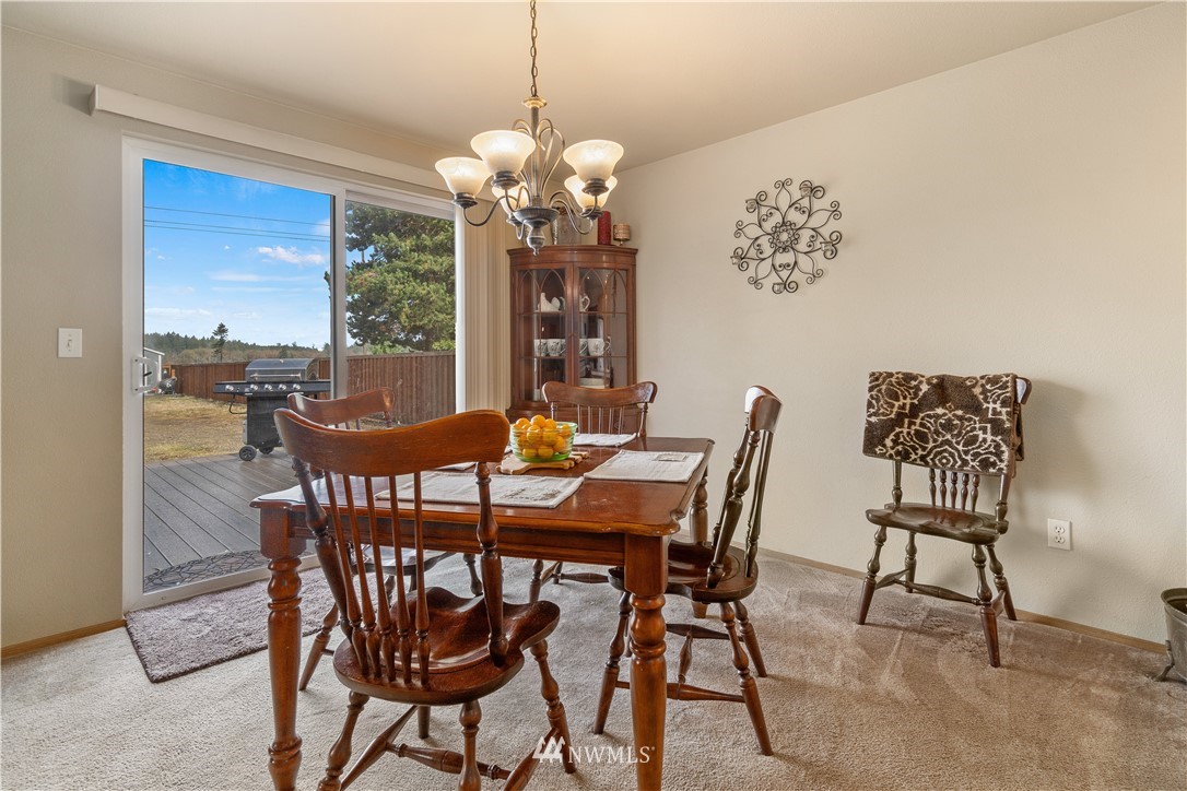 5940 184th Lane Southwest Rochester, WA 98579 - Photo 14 of 32